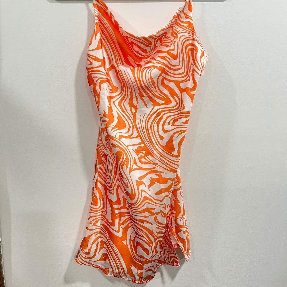 Style Exchange spaghetti strapped tiger striped mini dress